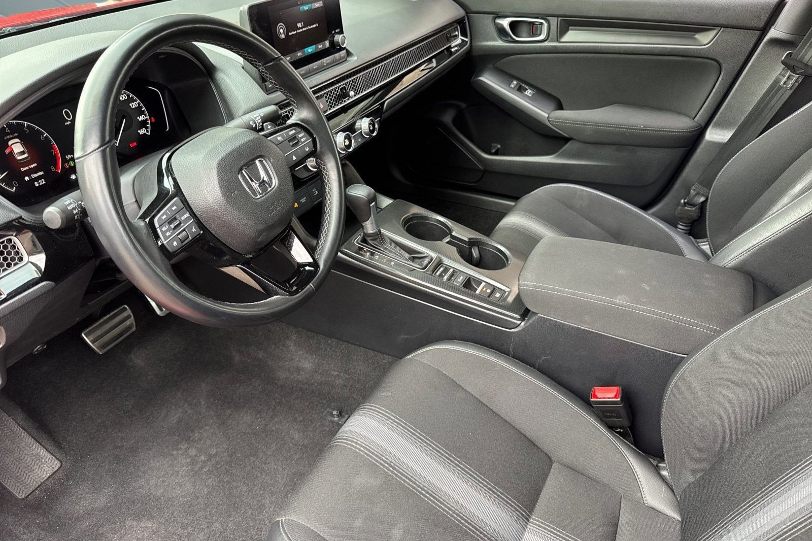 Certified 2025 Honda Civic Sport image 4