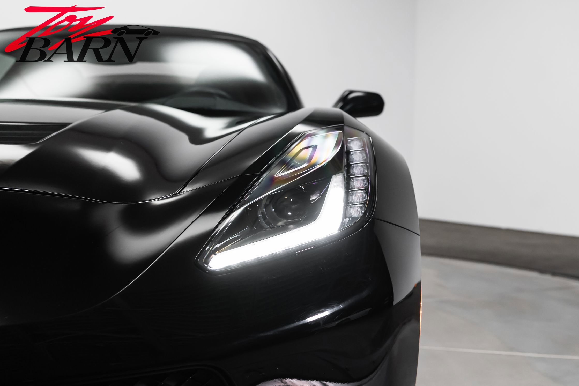 Used 2015 Chevrolet Corvette Stingray Convertible w/ 2LT Preferred Equipment Group RWD image 18