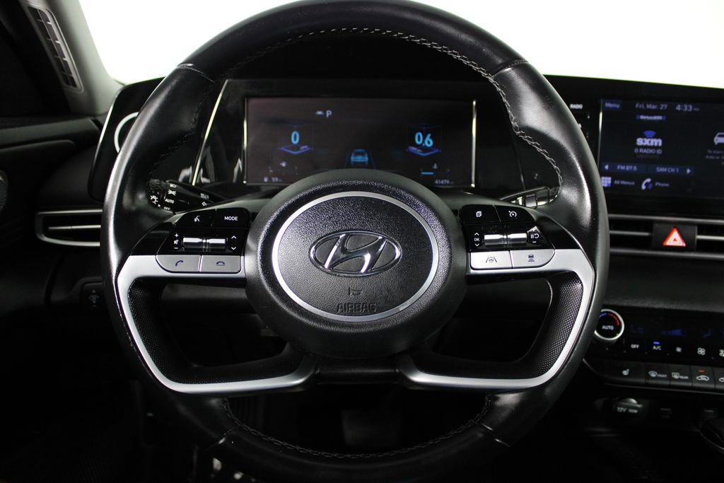 Certified 2022 Hyundai Elantra SEL w/ Convenience Package FWD image 26
