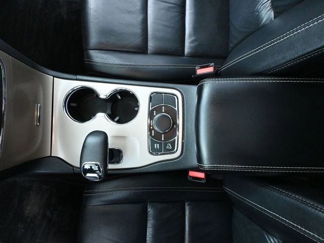 Used 2014 Jeep Grand Cherokee Limited w/ Trailer Tow Group IV AWD/4WD image 33