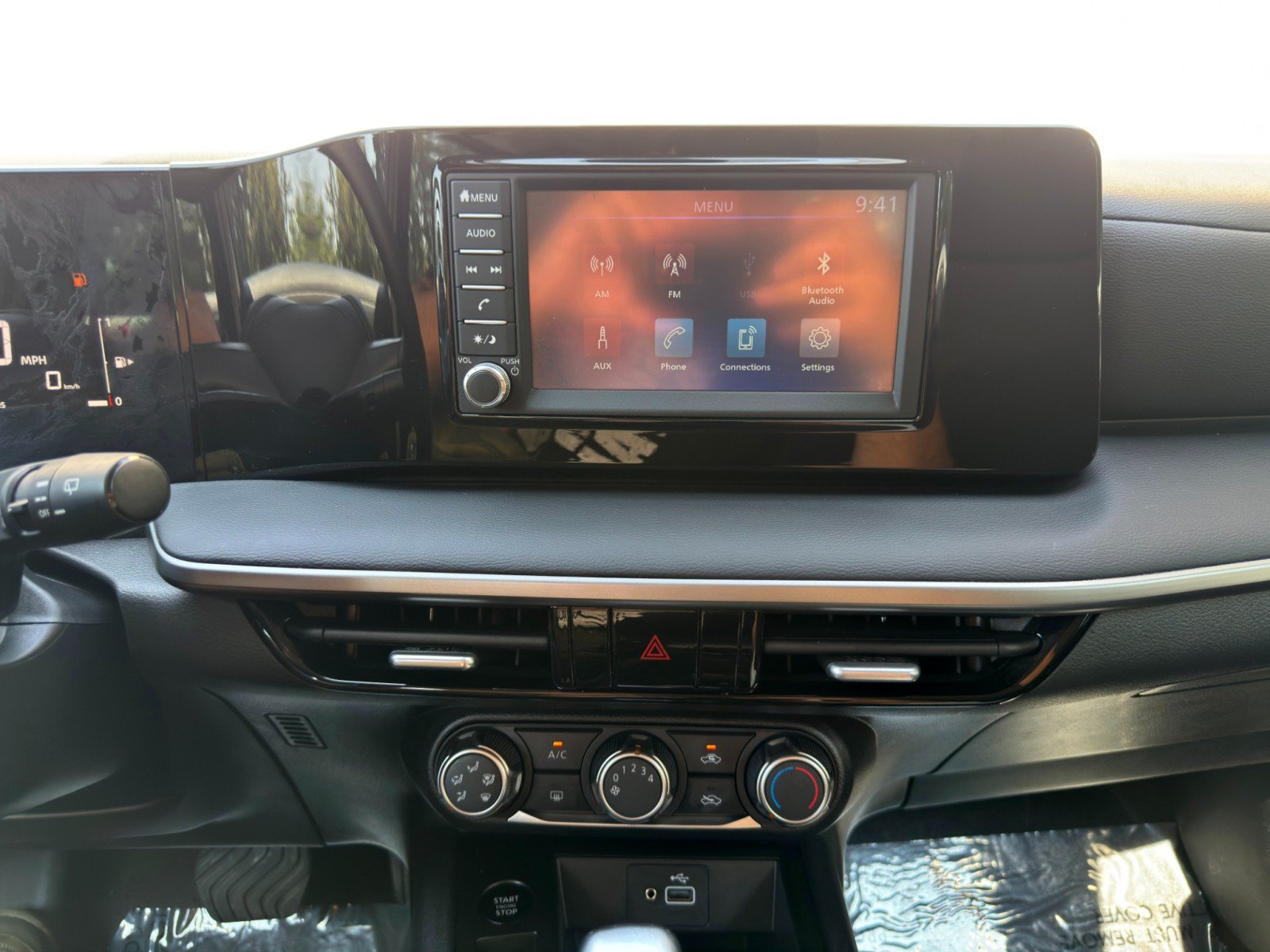 Used 2025 Nissan Kicks S FWD image 20