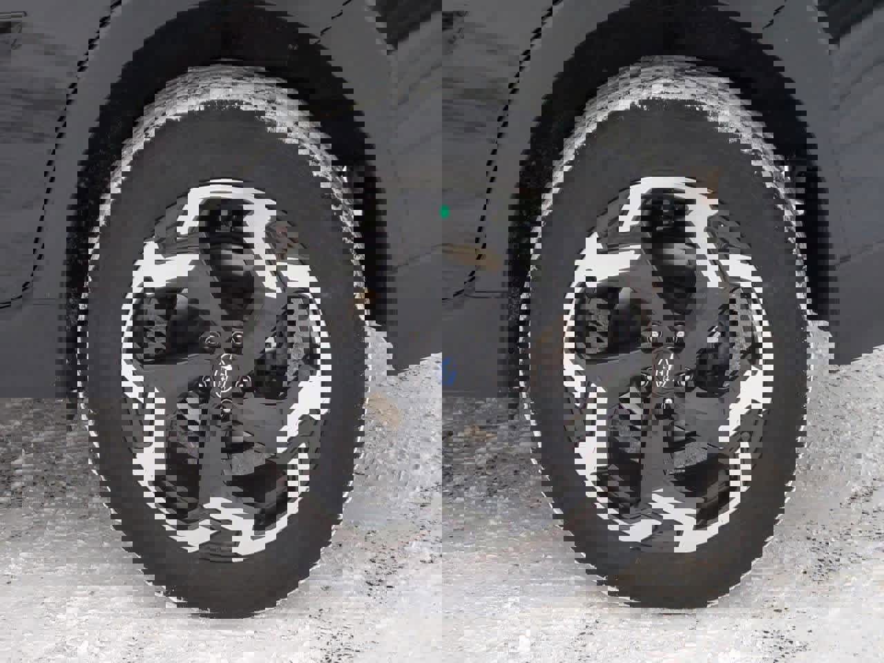 Used 2023 Subaru Crosstrek 2.5i Limited image 13