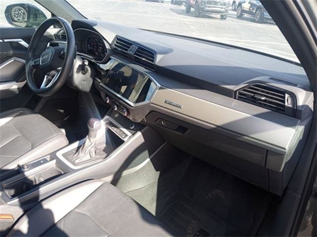 Used 2023 Audi Q3 2.0T Premium image 60