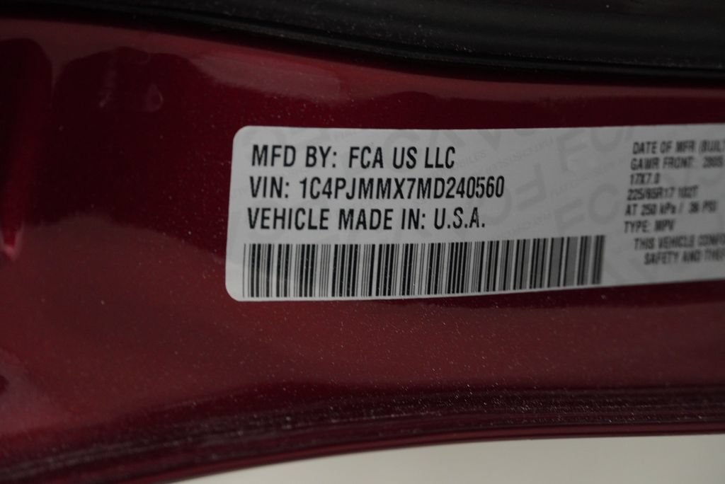 Certified 2021 Jeep Cherokee Latitude Lux AWD/4WD image 52