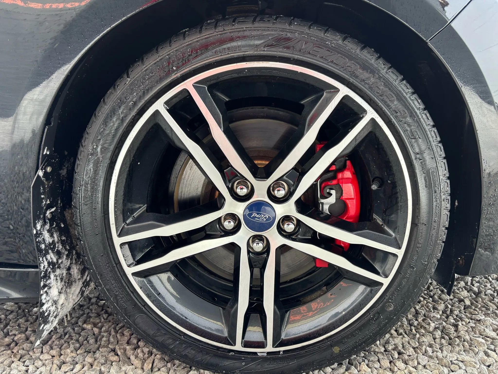 Used 2018 Ford Focus ST image 8