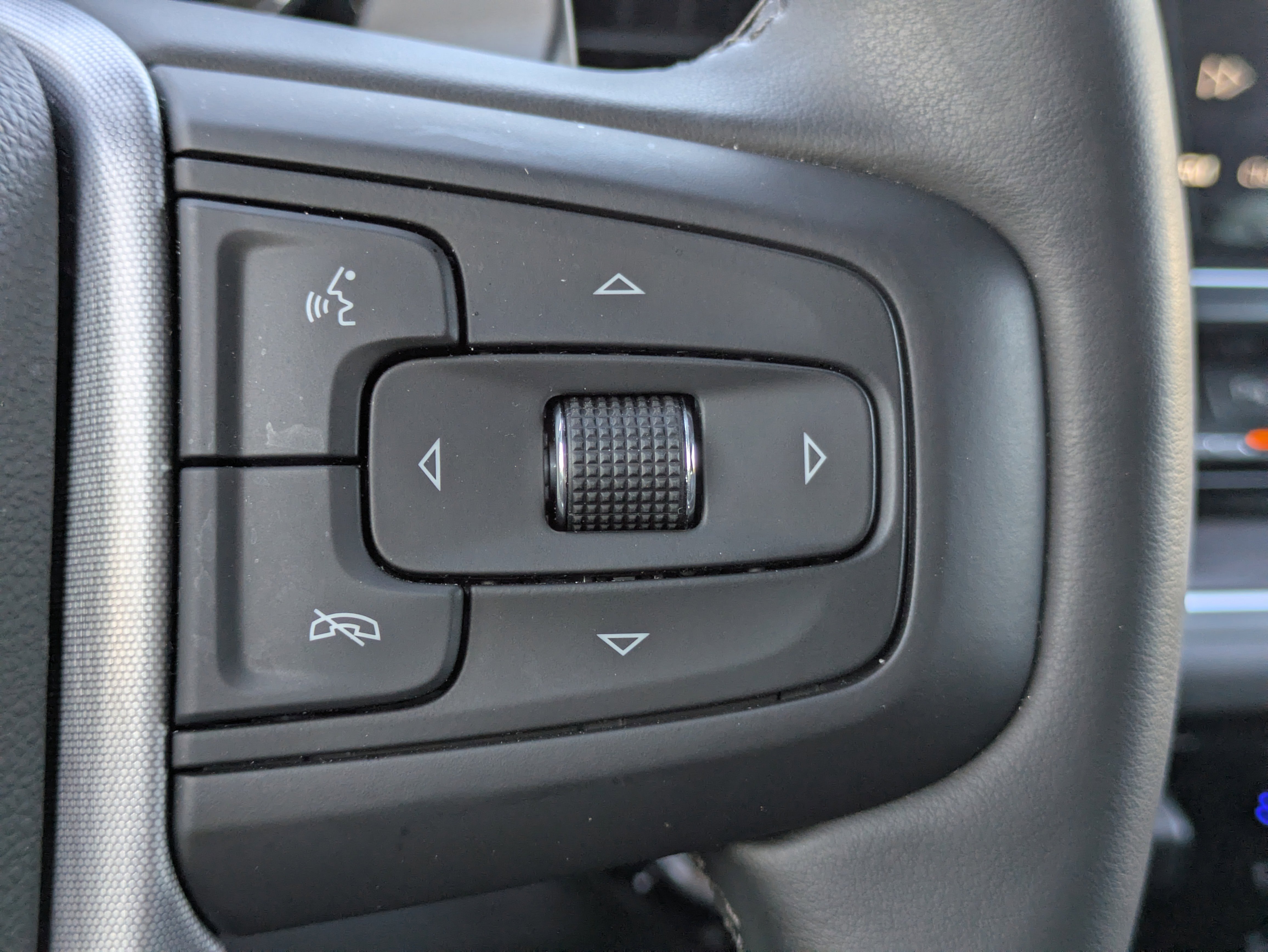 Used 2025 GMC Sierra 1500 SLT w/ SLT Premium Plus Package image 17