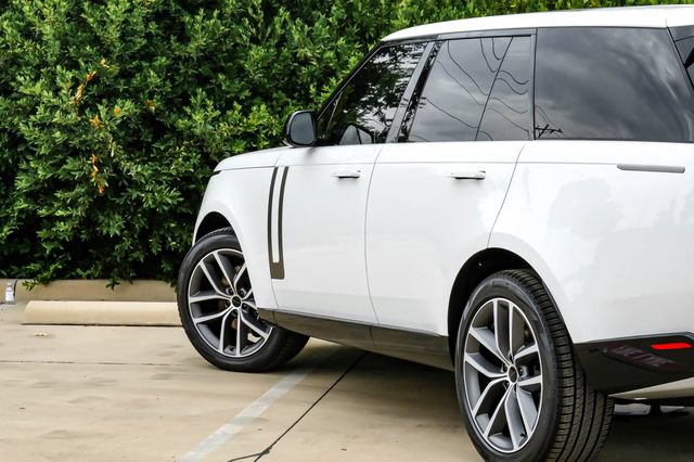 New 2026 Land Rover Range Rover SE AWD/4WD image 14