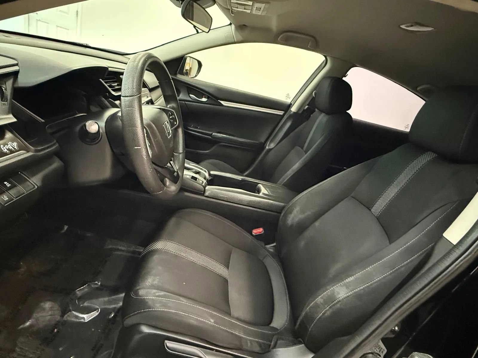 Used 2020 Honda Civic LX image 28