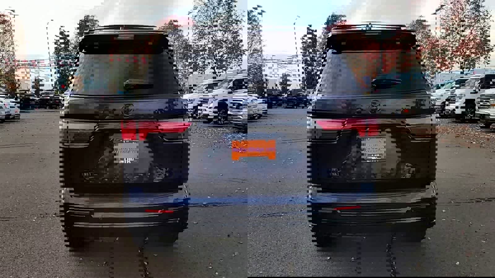 Used 2025 Toyota Sequoia Platinum image 7