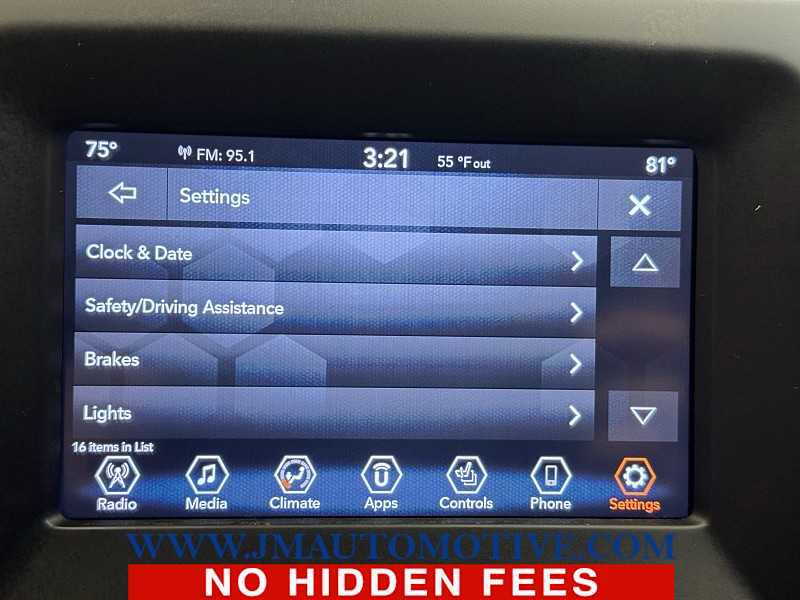 Used 2019 Jeep Compass Latitude w/ Popular Equipment Group image 32