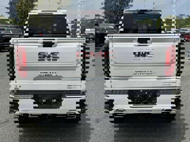 Used 2021 GMC Sierra 1500 Denali w/ Driver Alert Package II image 4