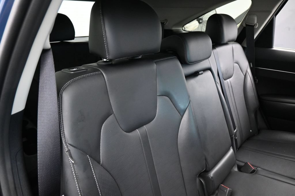 Used 2025 Kia Sorento S w/ Panoramic Sunroof Package FWD image 35