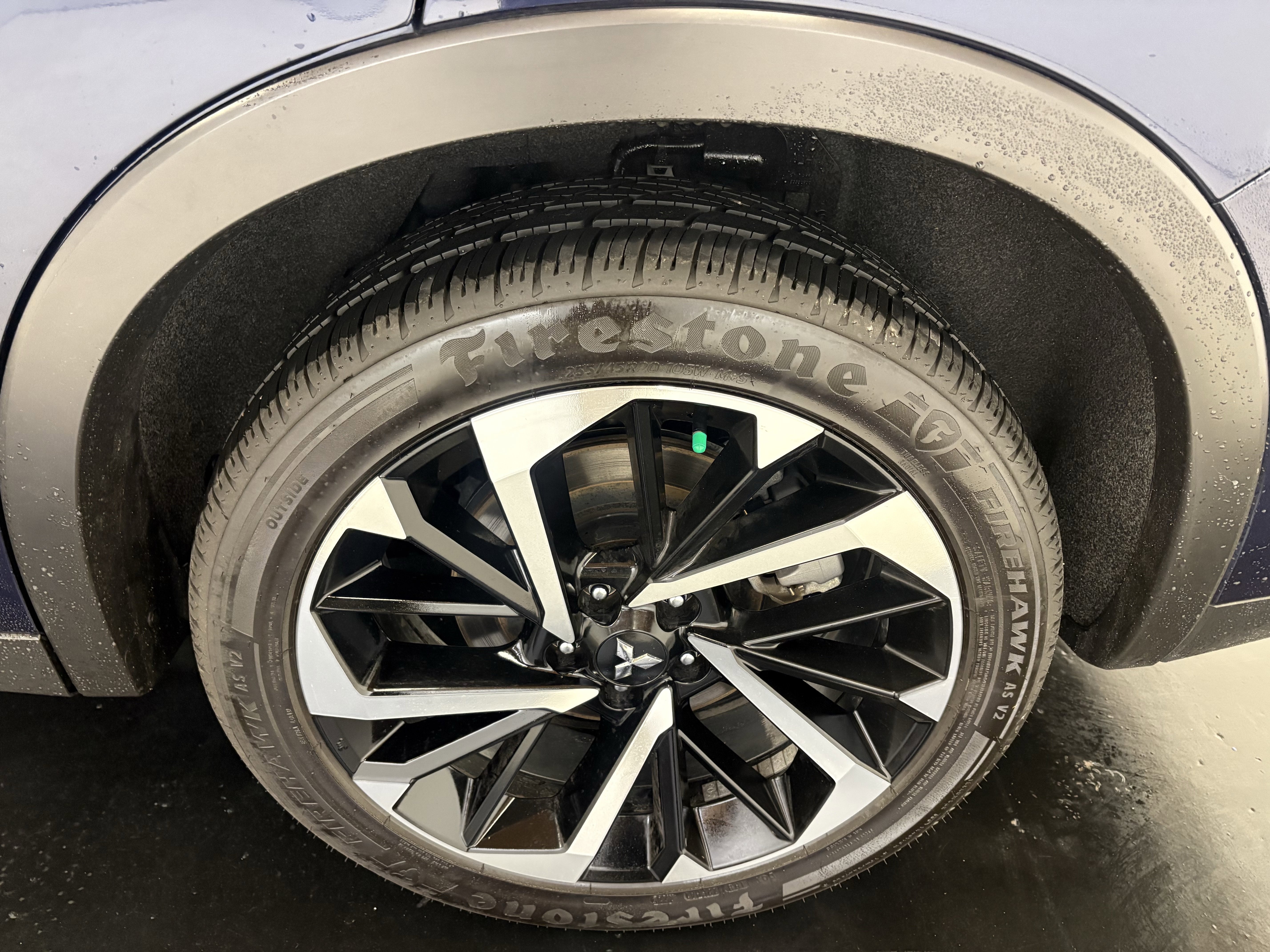 Used 2024 Mitsubishi Outlander SE Black Edition image 31