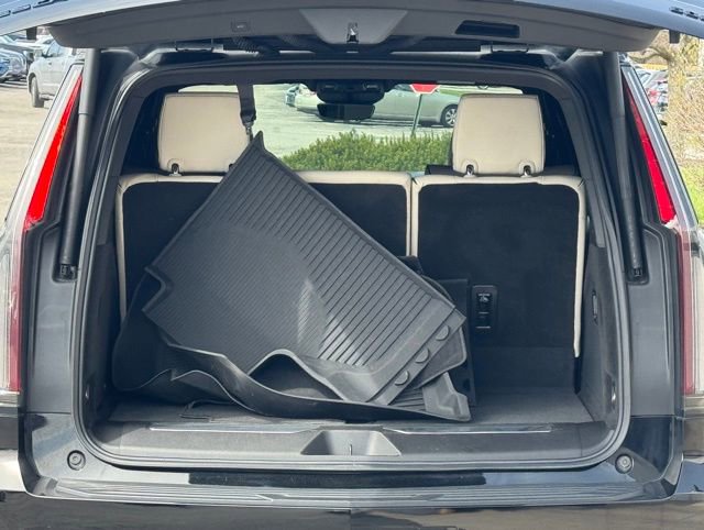 Used 2024 Cadillac Escalade Sport w/ Touring Package image 35