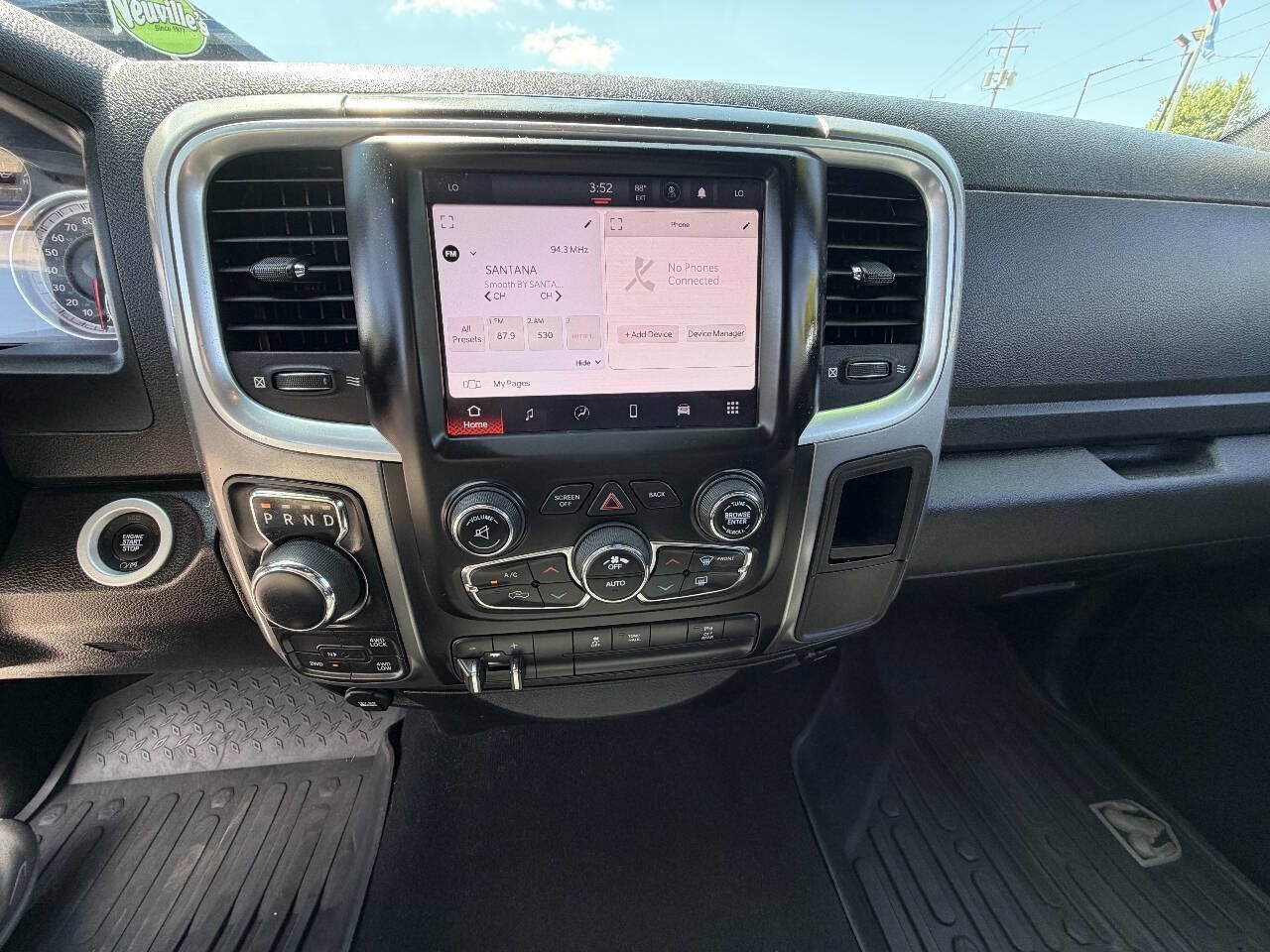 Used 2022 RAM 1500 Warlock AWD/4WD image 20
