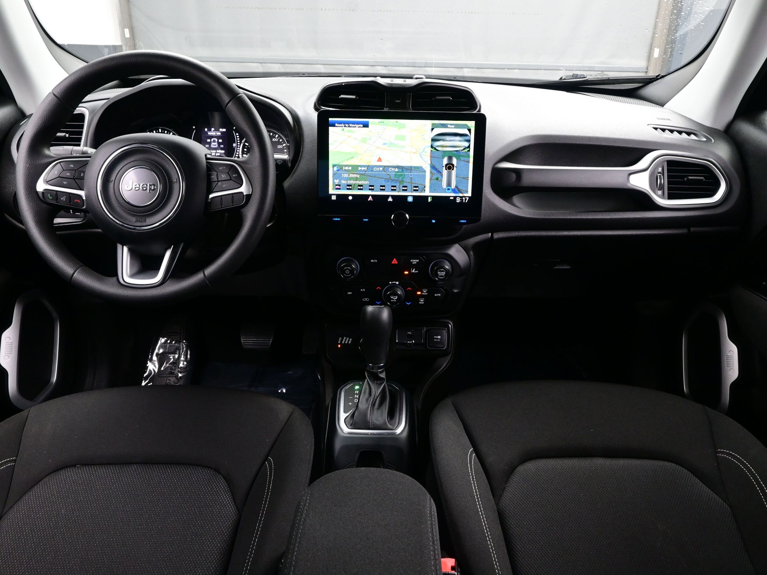 Used 2021 Jeep Renegade Sport image 15