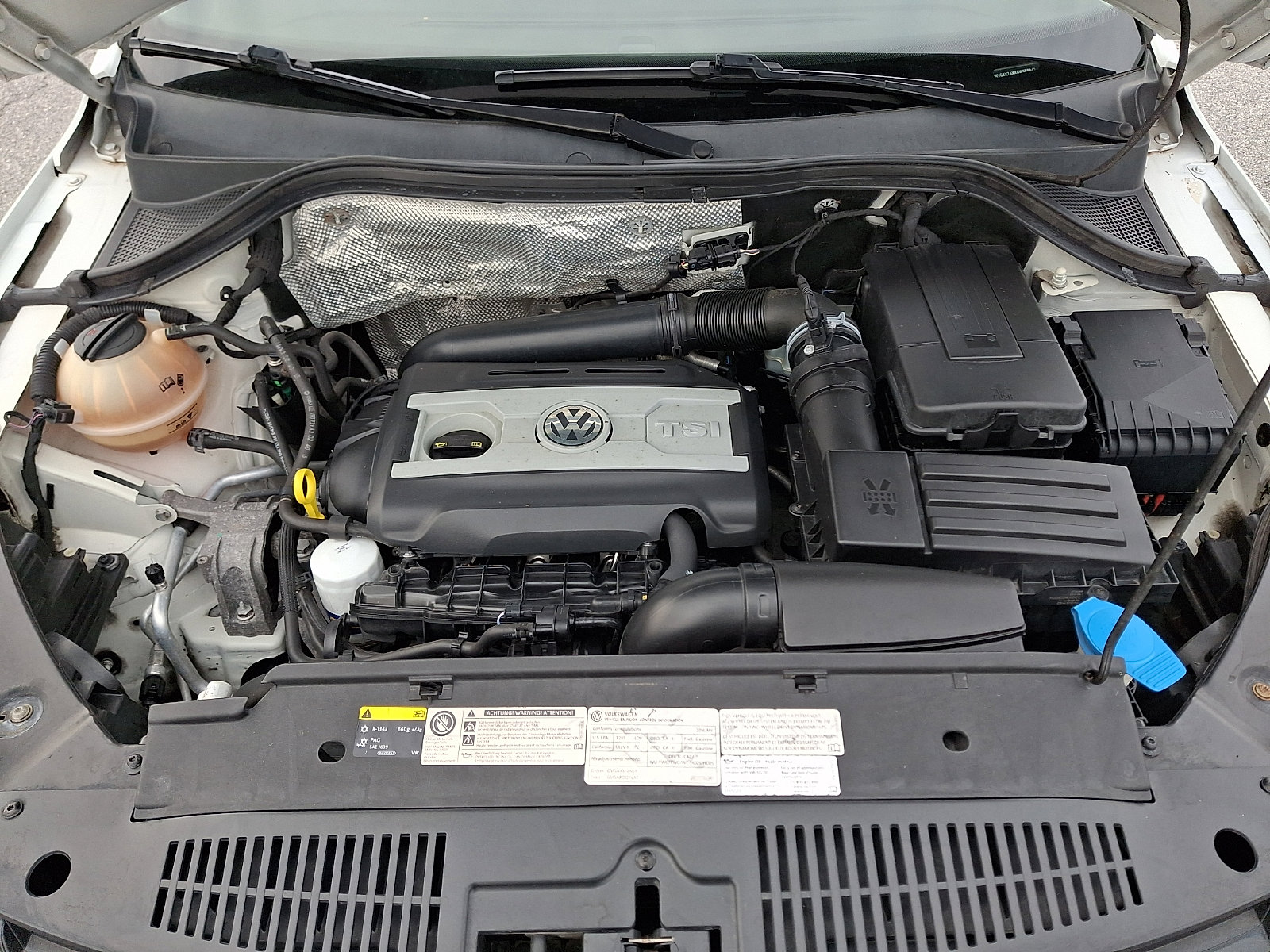 Used 2016 Volkswagen Tiguan S image 26