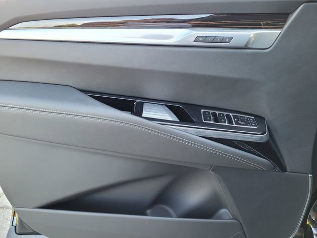 New 2025 Cadillac Escalade Premium Luxury w/ LPO, Floor Liner Package image 18