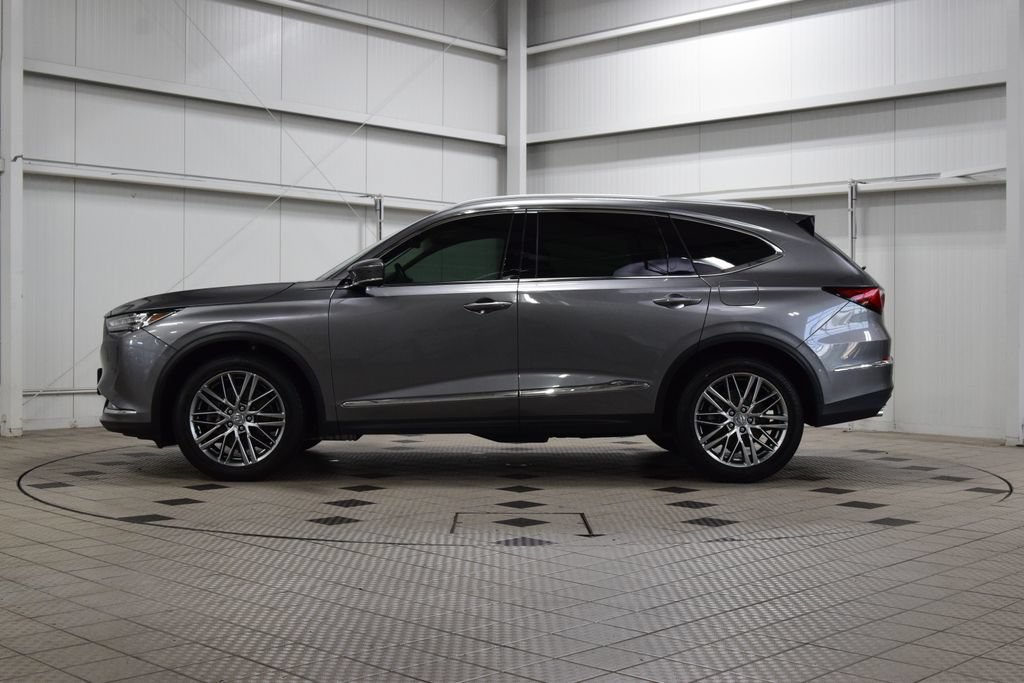 Used 2024 Acura MDX SH-AWD w/ Advance Package image 4
