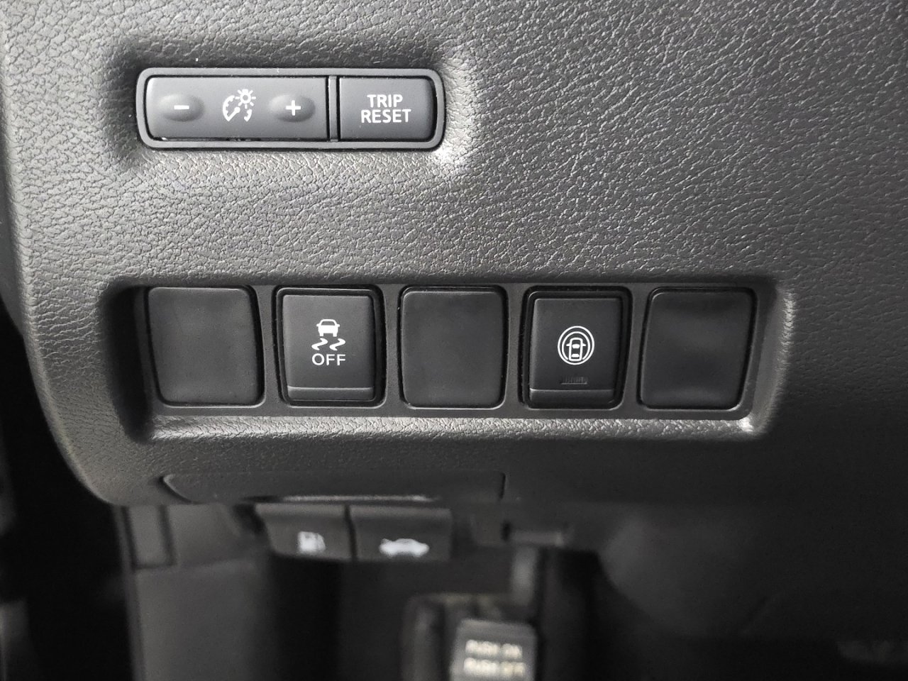 Used 2024 Nissan Murano SV image 29