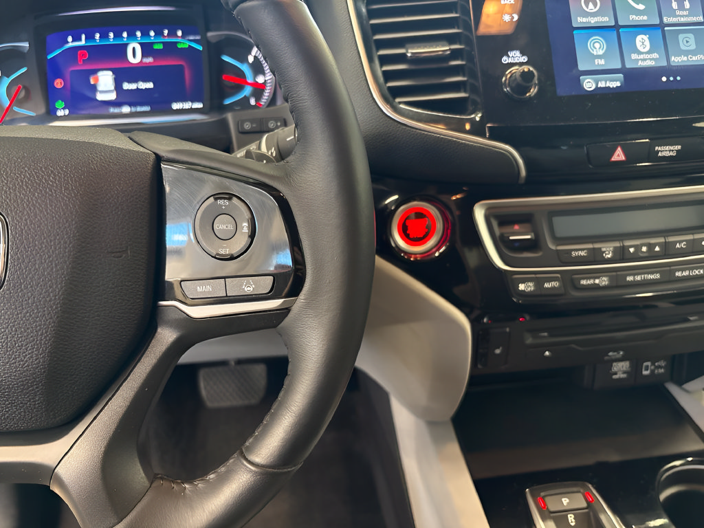 Used 2020 Honda Pilot Touring image 26