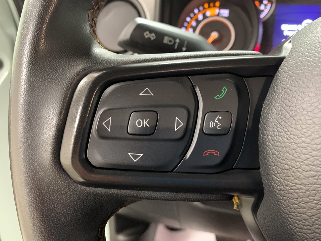 Used 2024 Jeep Wrangler Unlimited Sport AWD/4WD image 10