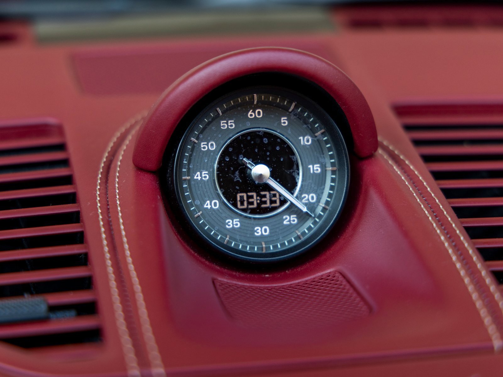 Certified 2022 Porsche 911 Turbo S image 33