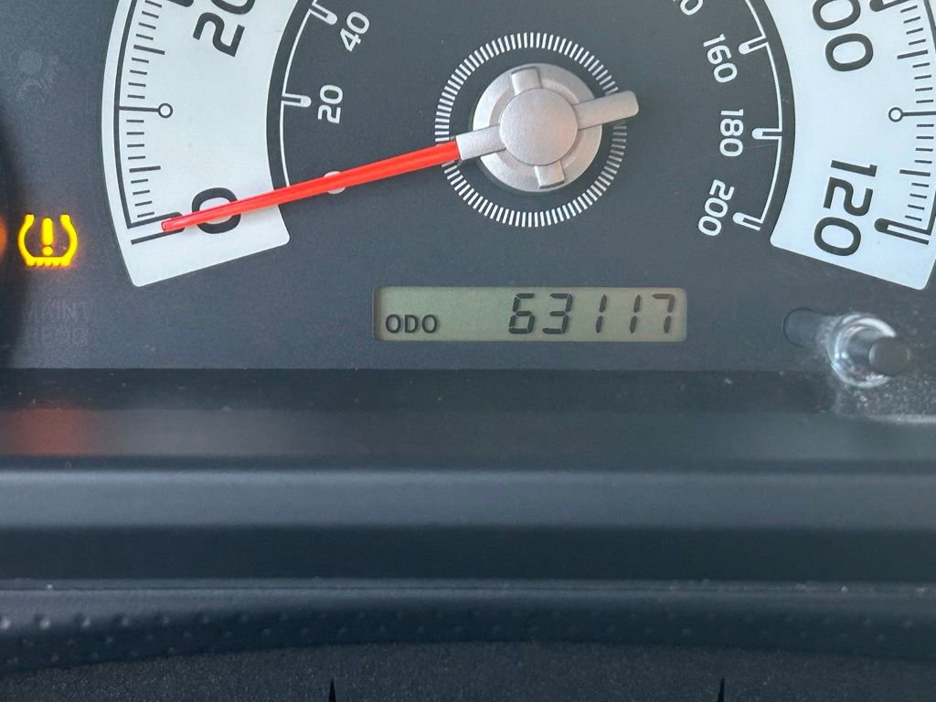 Used 2014 Toyota FJ Cruiser 4WD w/ Upgrade Package image 19