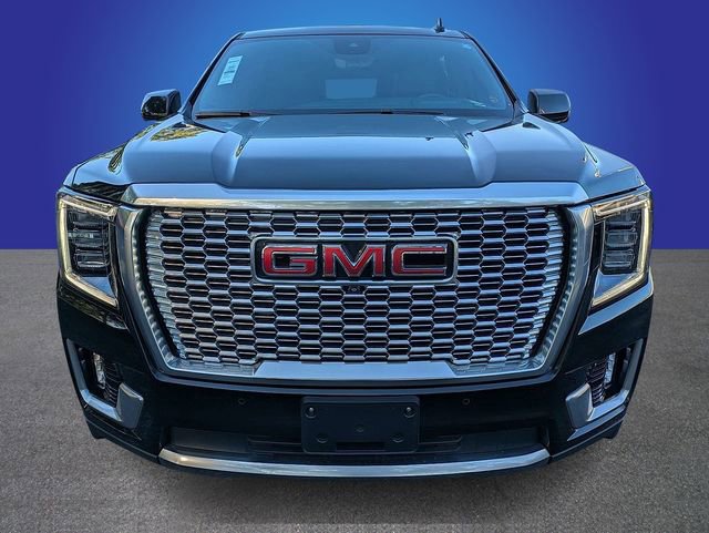Used 2023 GMC Yukon XL Denali w/ Advanced Technology Package AWD/4WD image 8