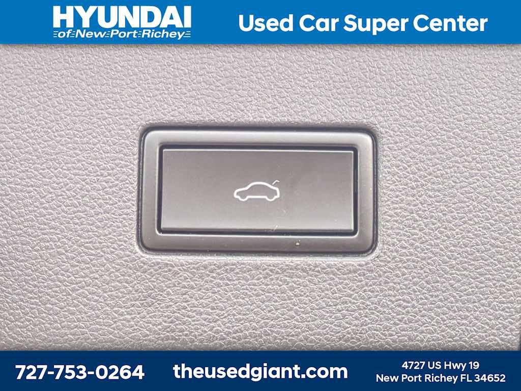 Used 2019 Volkswagen Atlas SEL FWD image 13