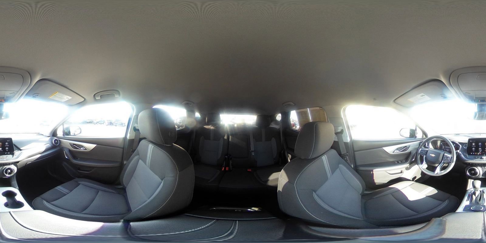 Used 2025 Chevrolet Blazer LT image 43