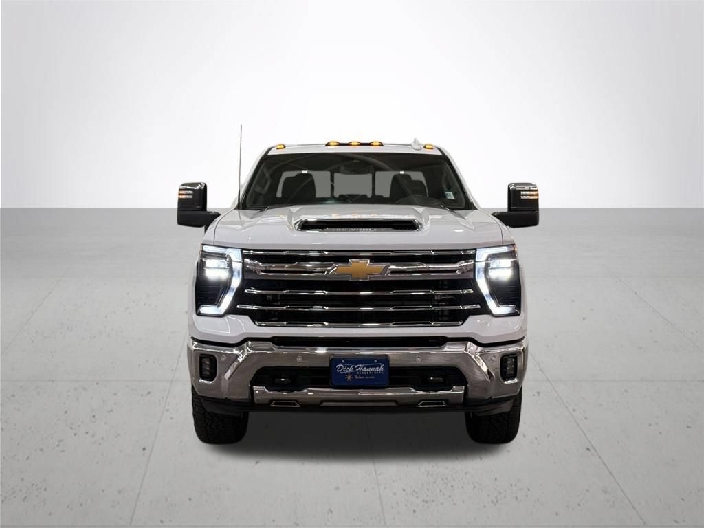 Certified 2024 Chevrolet Silverado 3500 LTZ w/ LTZ Plus Package AWD/4WD image 4