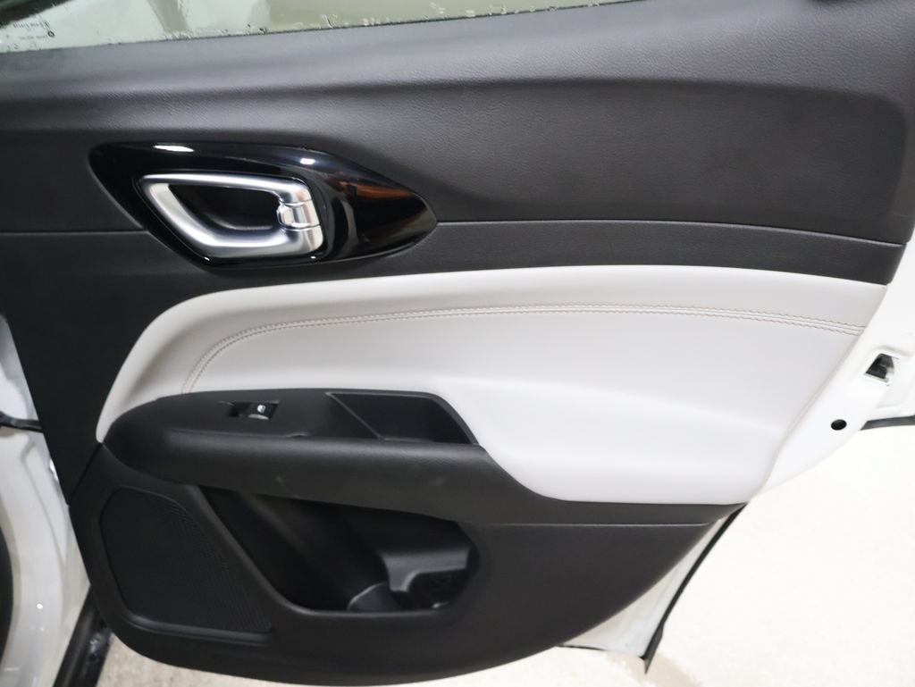 New 2026 Jeep Compass Limited AWD/4WD image 16