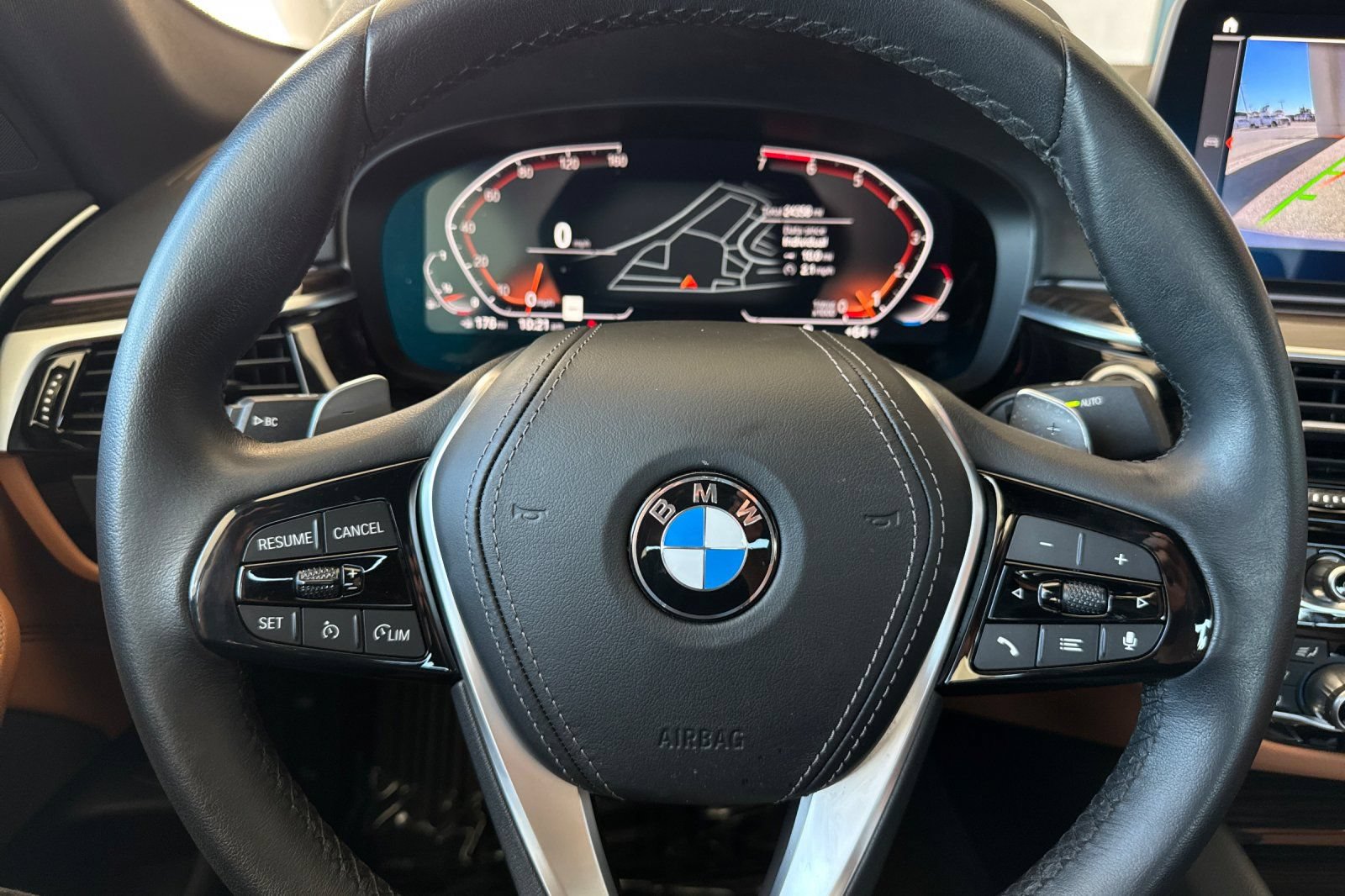 Used 2023 BMW 530i w/ Convenience Package RWD image 25