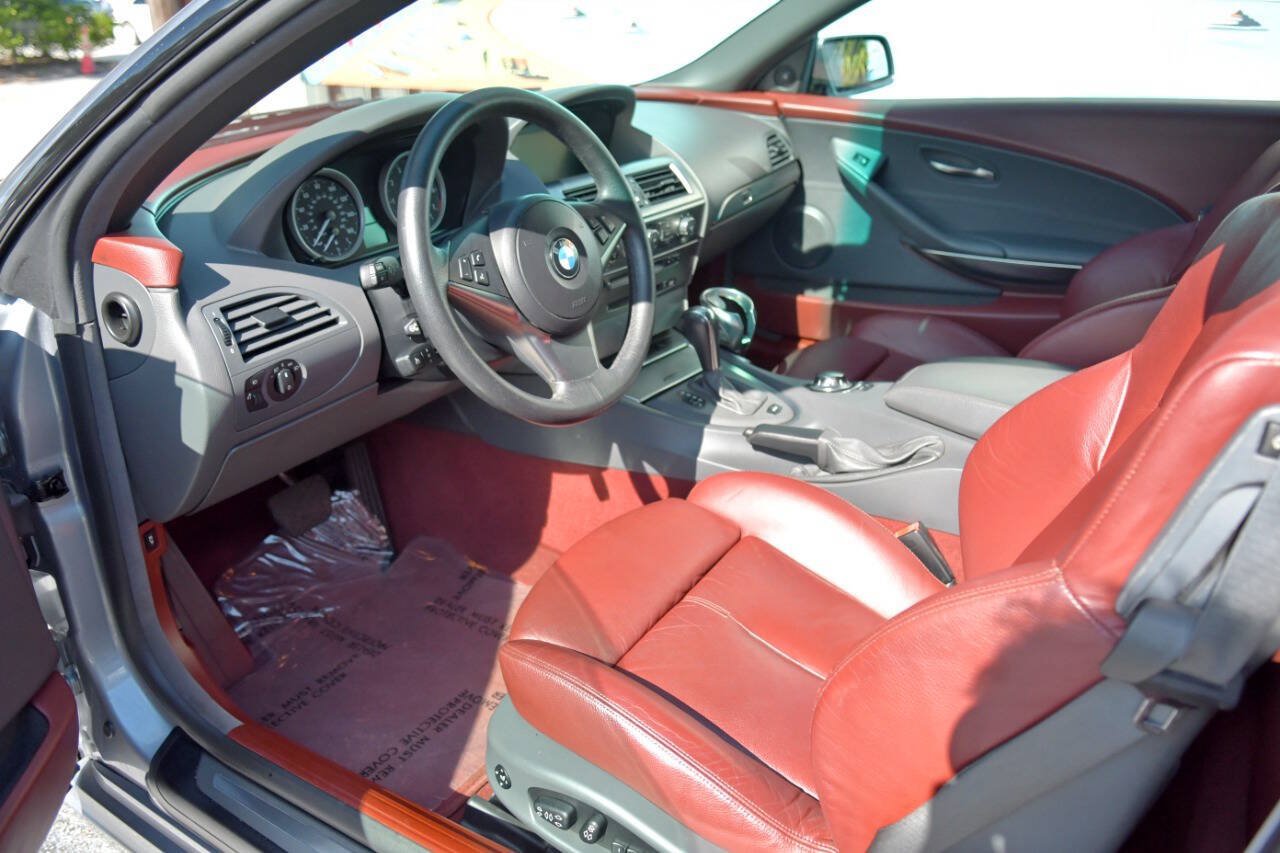 Used 2005 BMW 645Ci Convertible RWD image 16