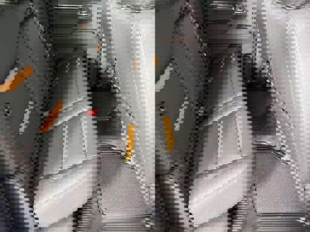 New 2026 GMC Sierra 1500 AT4 w/ AT4 Premium Package image 25