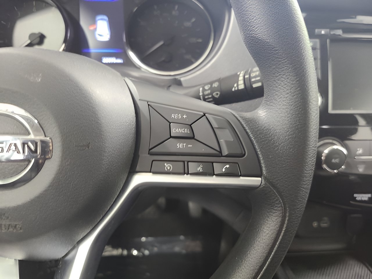 Used 2022 Nissan Rogue Sport S AWD/4WD image 25