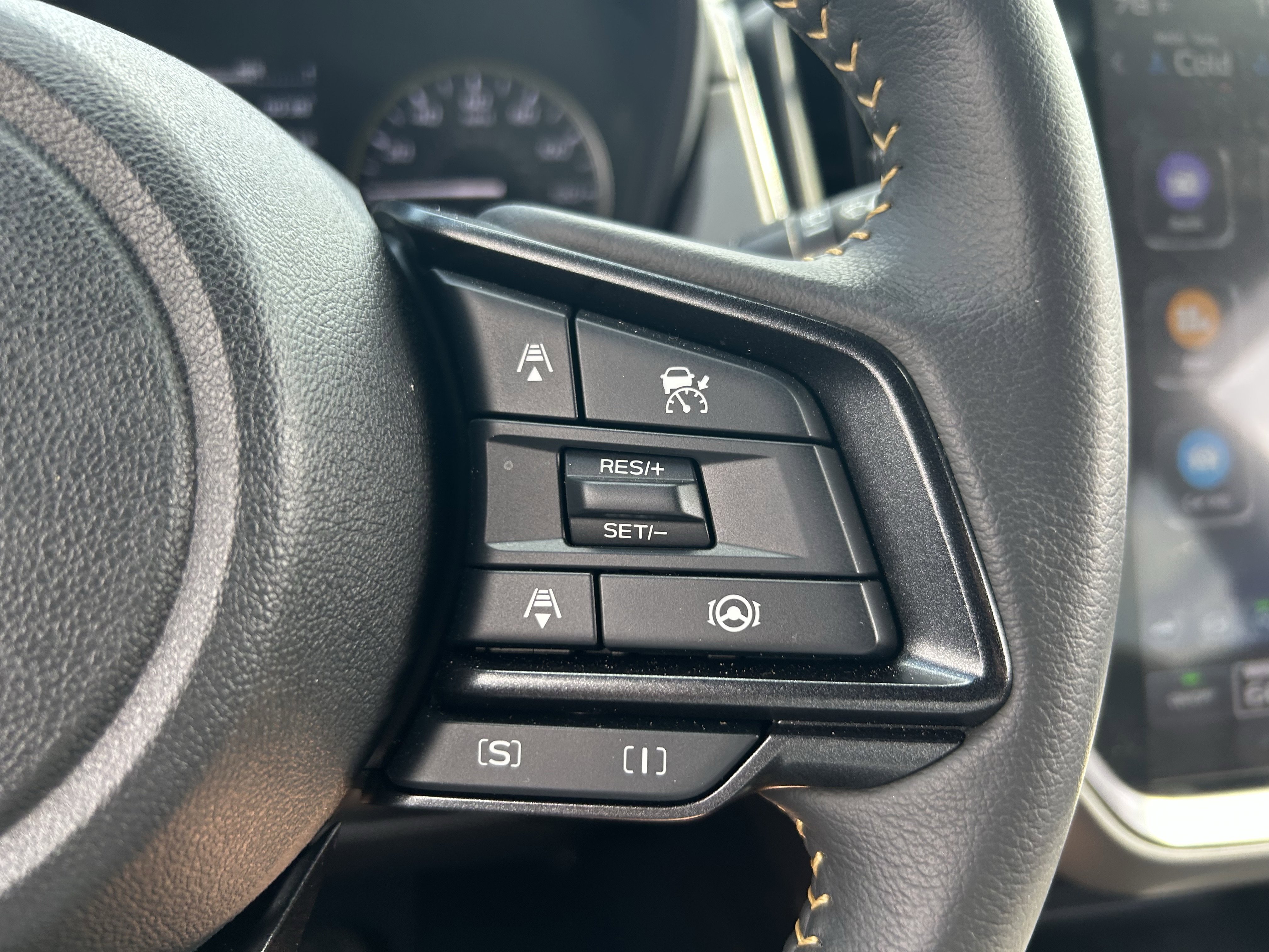 Used 2025 Subaru Crosstrek 2.5i Sport w/ Crosstrek Mirror Package image 17