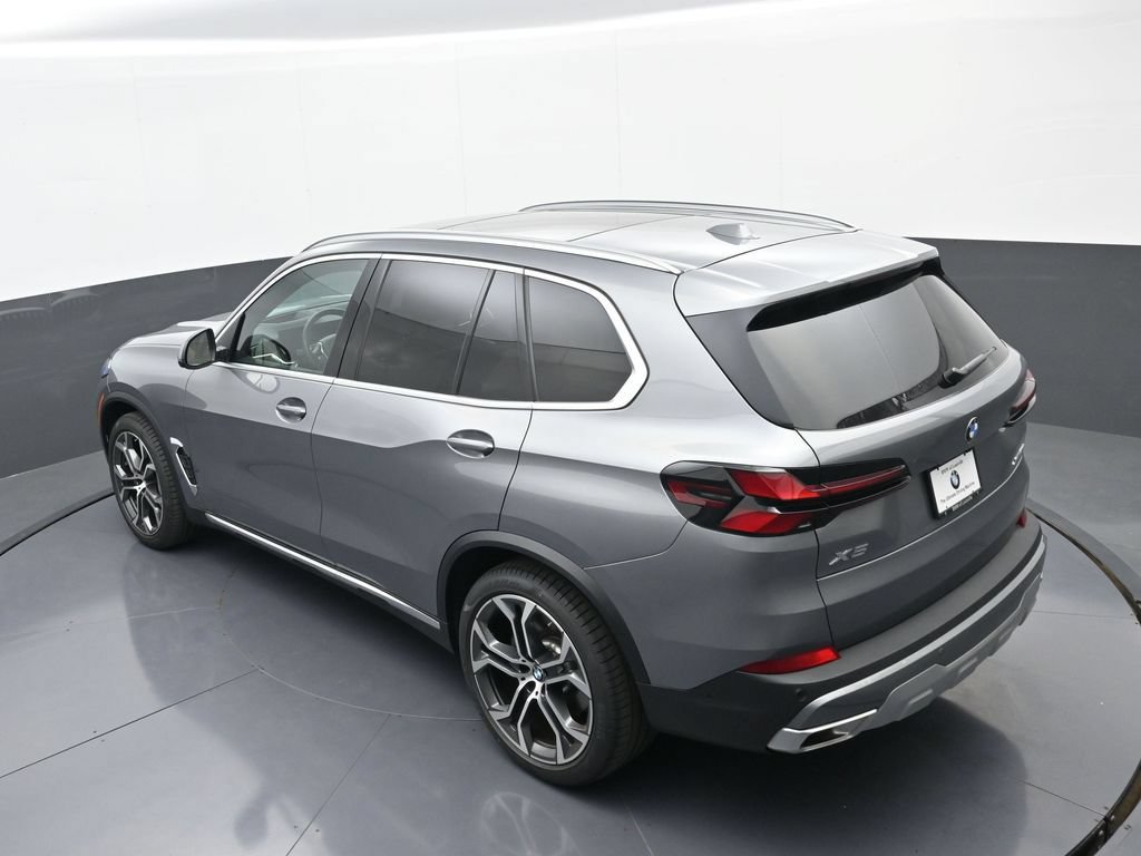 New 2026 BMW X5 xDrive40i AWD/4WD image 34