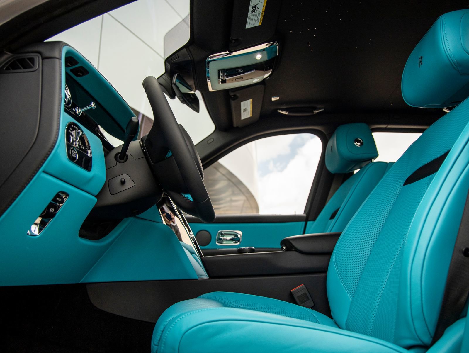 New 2026 Rolls-Royce Cullinan image 27