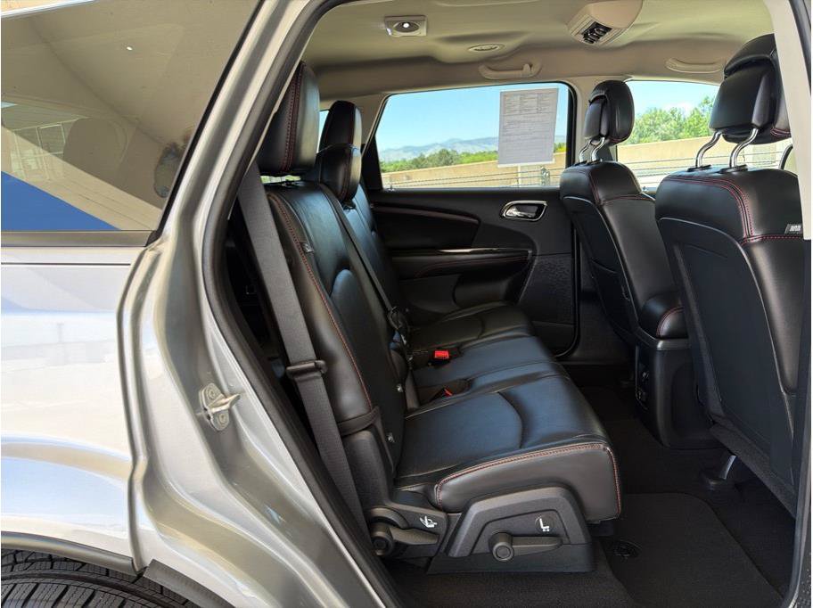 Used 2015 Dodge Journey R/T w/ Flexible Seating Group AWD/4WD image 14