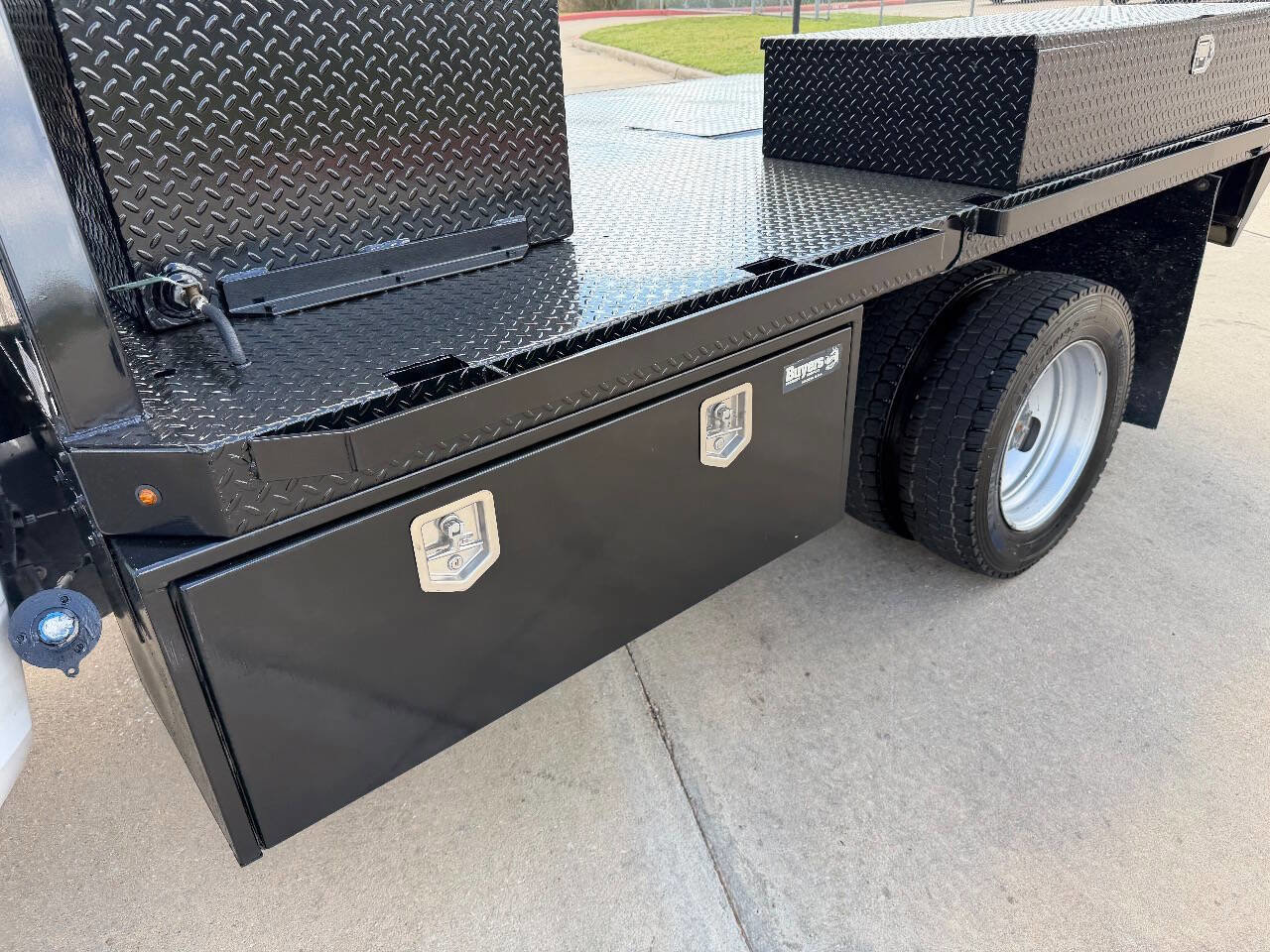 Used 2022 RAM 5500 Tradesman w/ Chrome Appearance Group AWD/4WD image 14