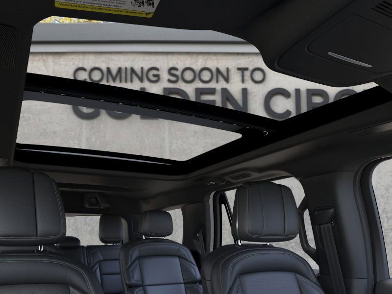 New 2026 Lincoln Navigator Reserve image 22