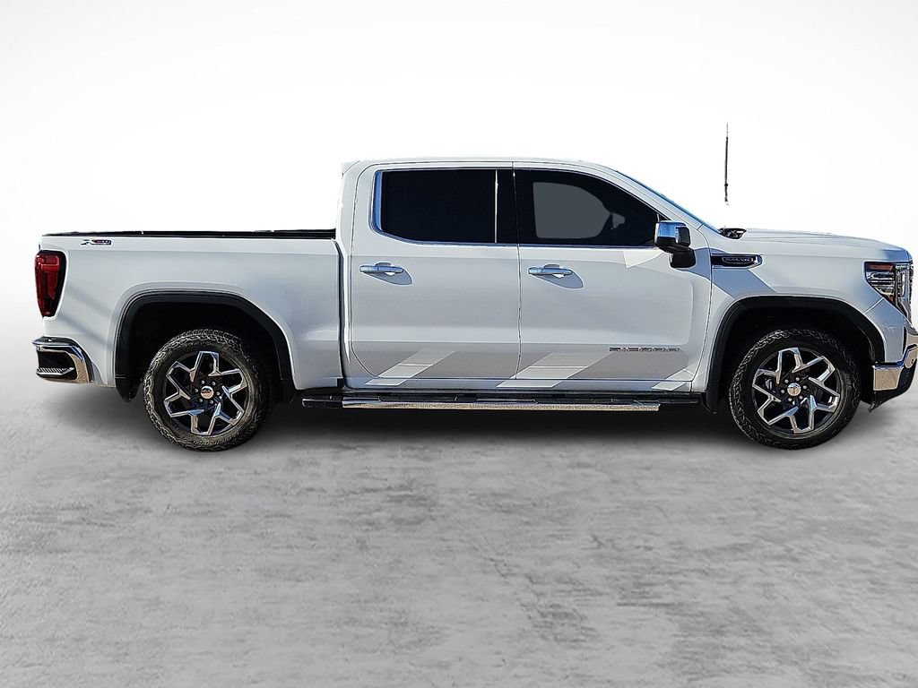 Used 2024 GMC Sierra 1500 SLT w/ SLT Premium Plus Package AWD/4WD image 12
