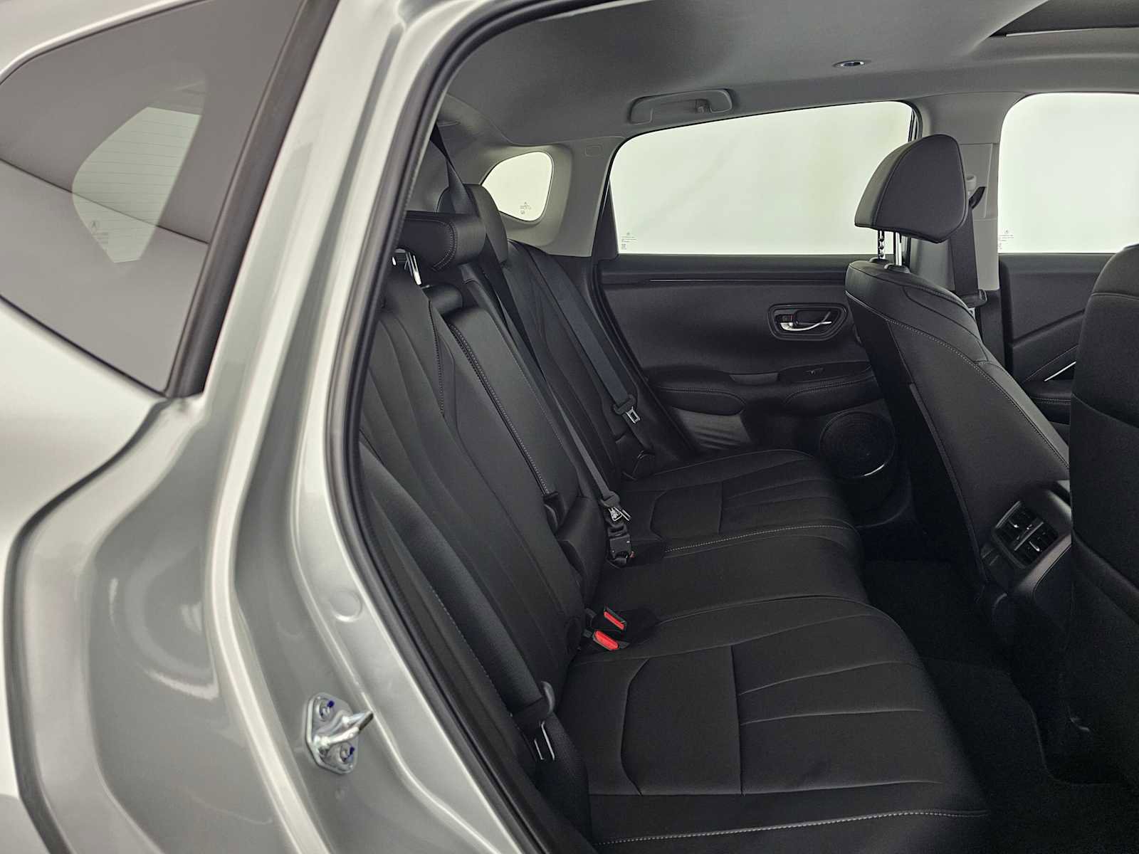 Certified 2025 Acura ADX FWD image 12