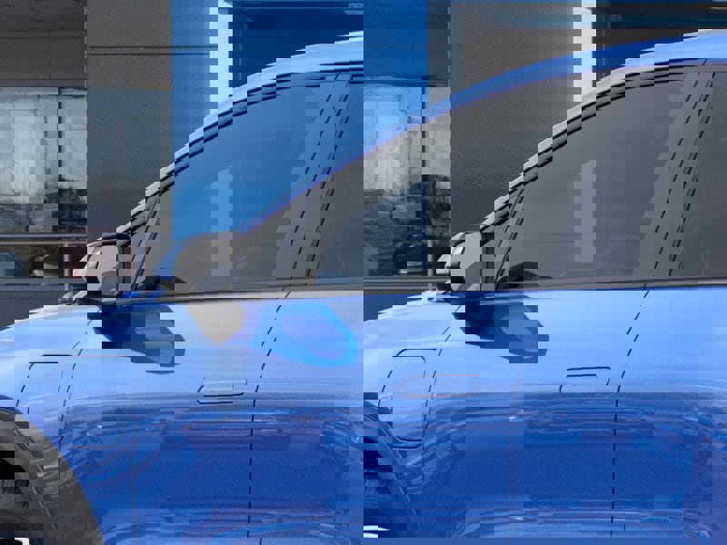 New 2026 Chevrolet Equinox EV LT w/ Comfort Package AWD/4WD image 38