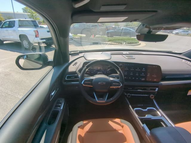 New 2027 Chevrolet Traverse Z71 w/ Enhanced Driving Package AWD/4WD image 36