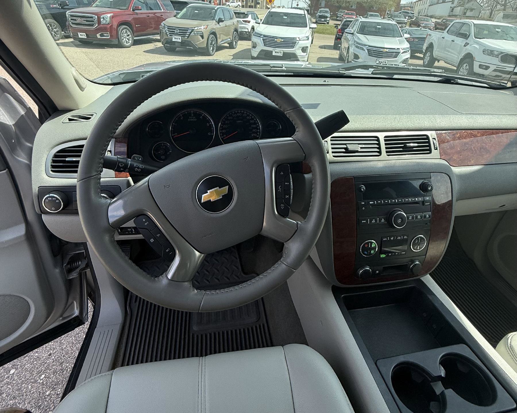 Used 2011 Chevrolet Silverado 1500 LTZ w/ Suspension Package, Off-Road AWD/4WD image 7