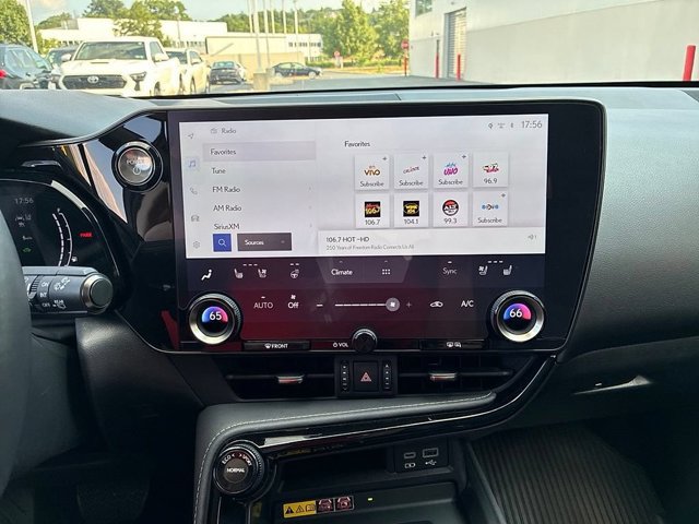 Used 2022 Lexus NX 350h AWD image 32