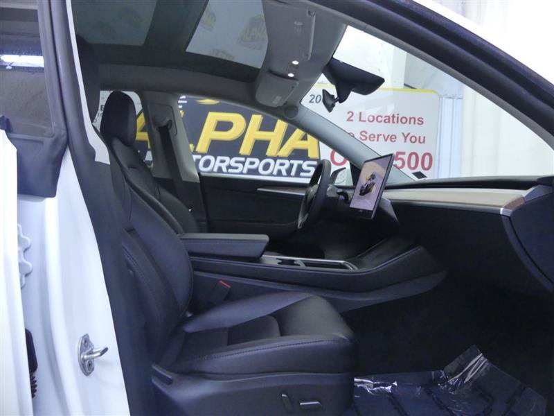 Used 2024 Tesla Model Y Long Range AWD/4WD image 6